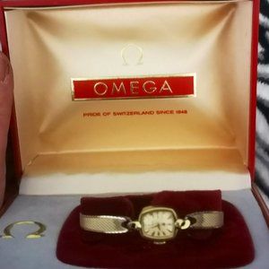 Omega Gold Women's Watch